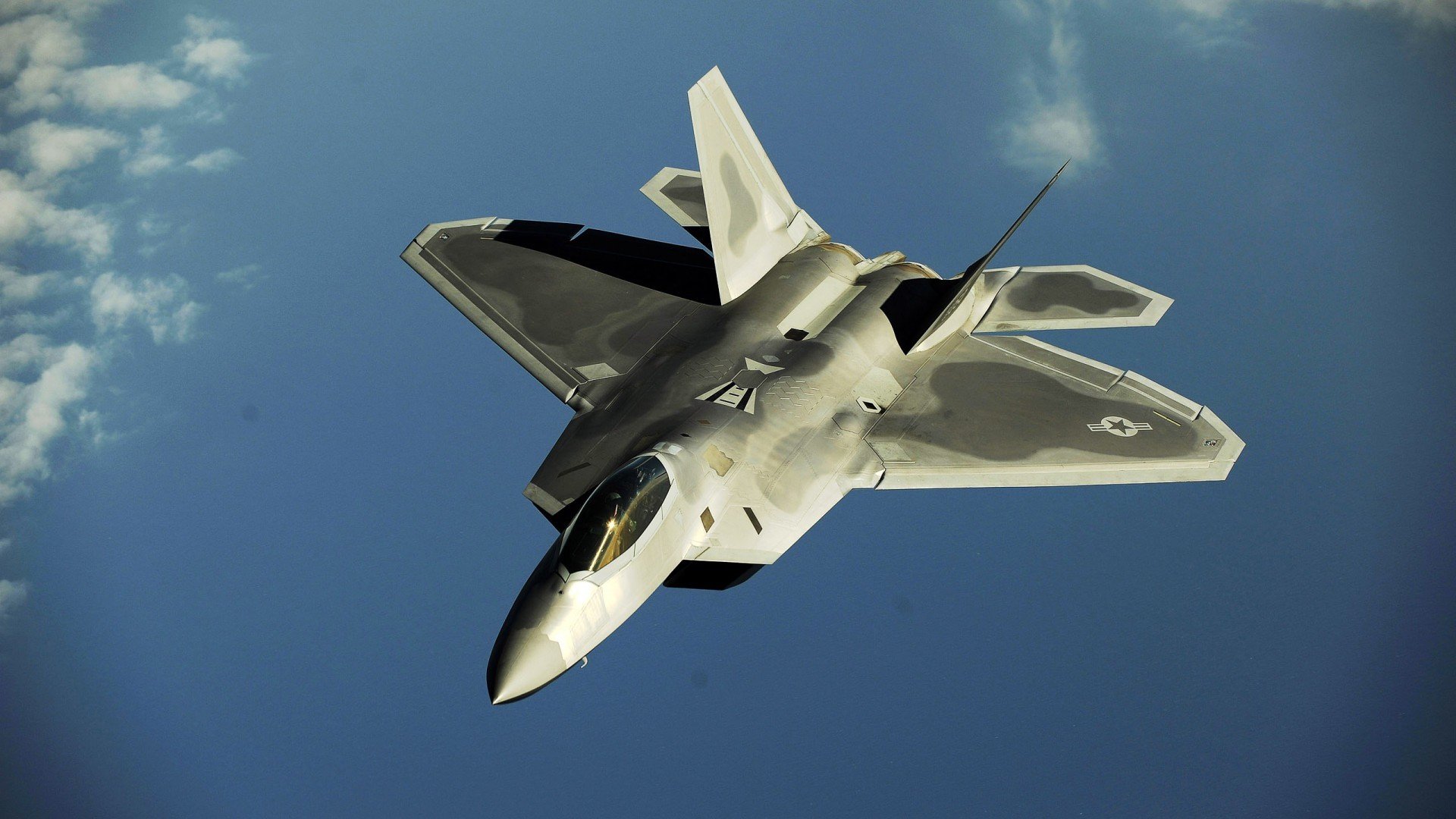 AYX官网-《电竞装备行业高速发展，专业设备普及程度大幅提升》，电竞设备品牌排行榜前十名