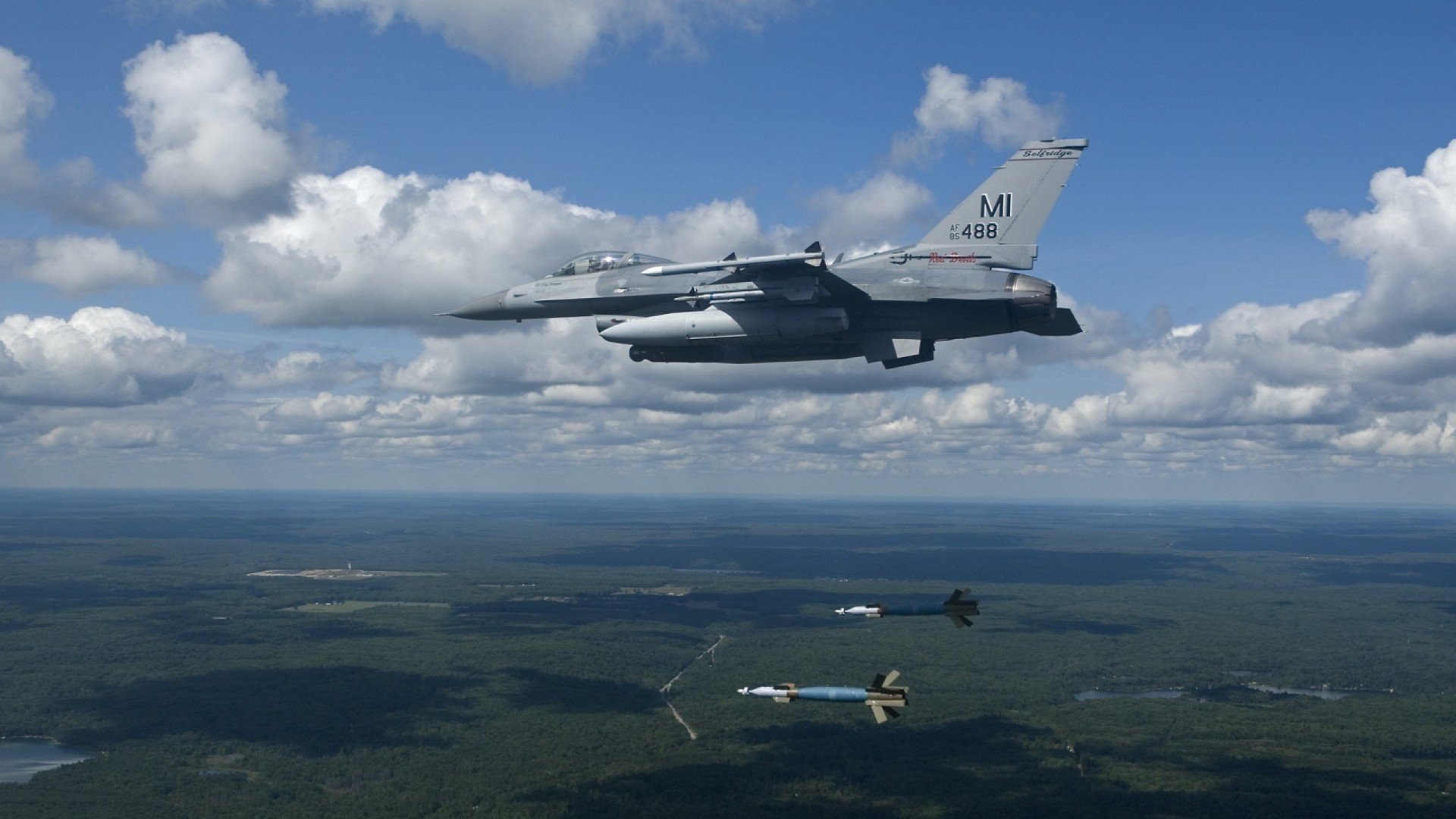 AYX体育官网-球迷“热搜”排行榜：最受关注的欧冠比赛瞬间，欧冠热门球星