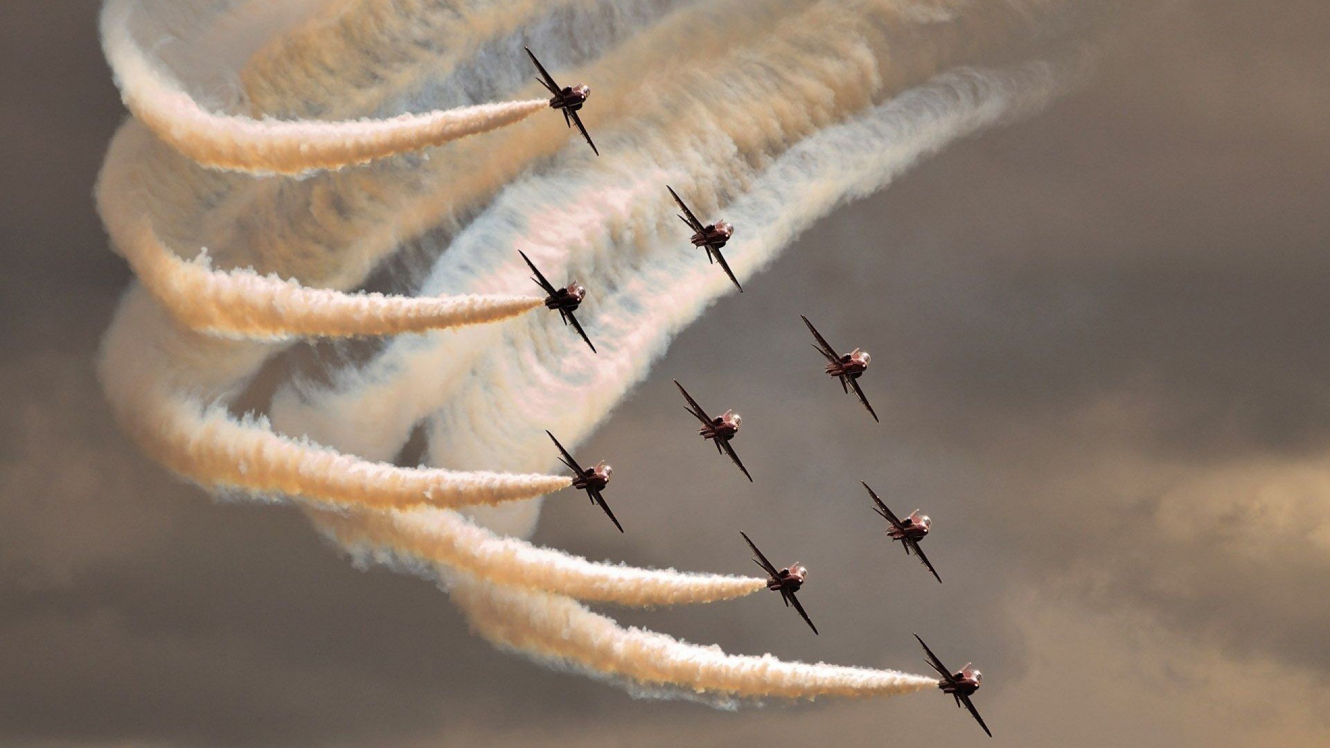 中国足球联赛关键比赛频繁,球队实力对决,中国足球队的比赛