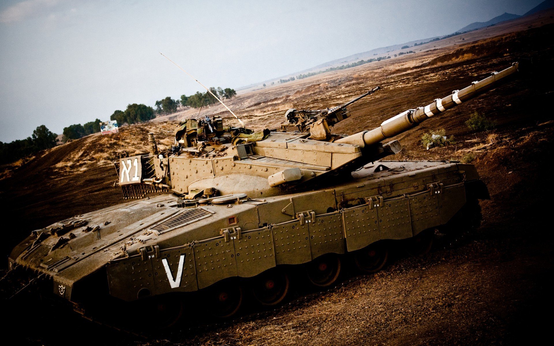 巴西男足在预选赛中仅获3分，排名第三，巴西男足最近热身赛