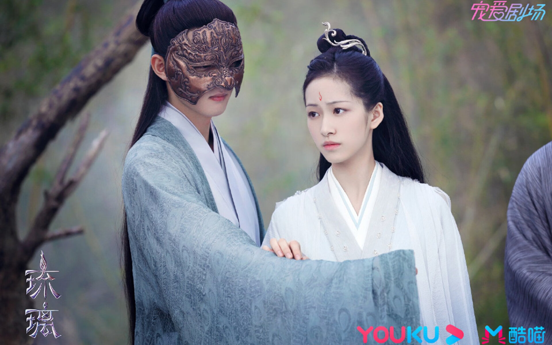 精湛足球比赛中球队实现连胜，势不可挡，足球比赛中的队医