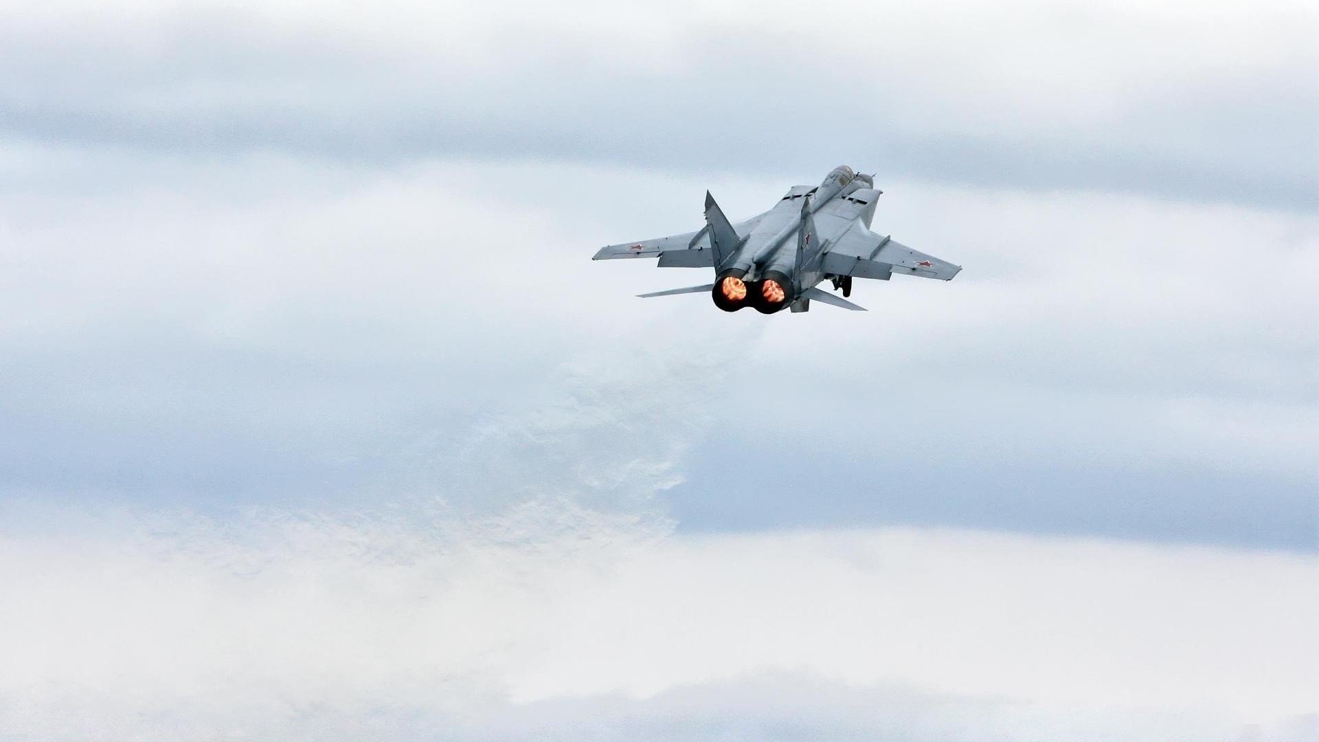 辽宁飞豹多名球员进入最佳阵容候选名单，辽宁飞豹队员集体照