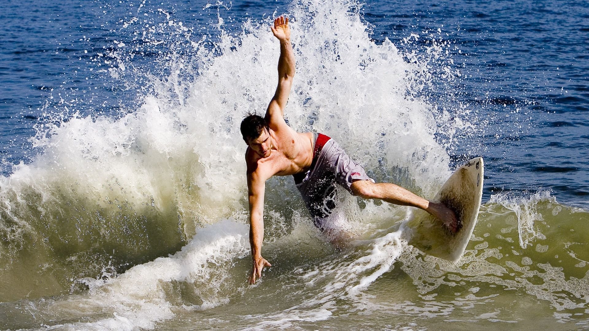 体育赛事志愿者服务质量提升研究，体育赛事志愿者工作内容